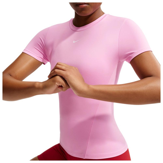 Nike Γυναικεία κοντομάνικη μπλούζα One Fitted Dri-FIT T-Shirt
